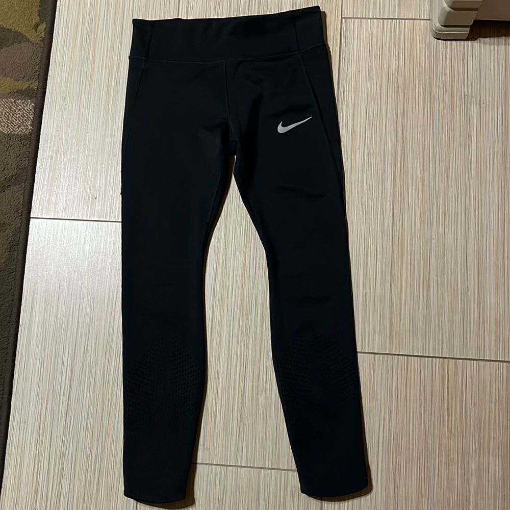Women’s Nike leggings